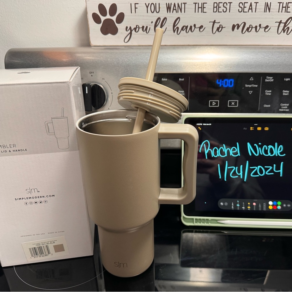 Simple Modern Almond Birch 30oz